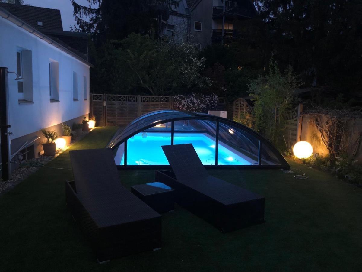 Haeuschen Im Garten In Der Muelheimer Altstadt Mülheim an der Ruhr Εξωτερικό φωτογραφία